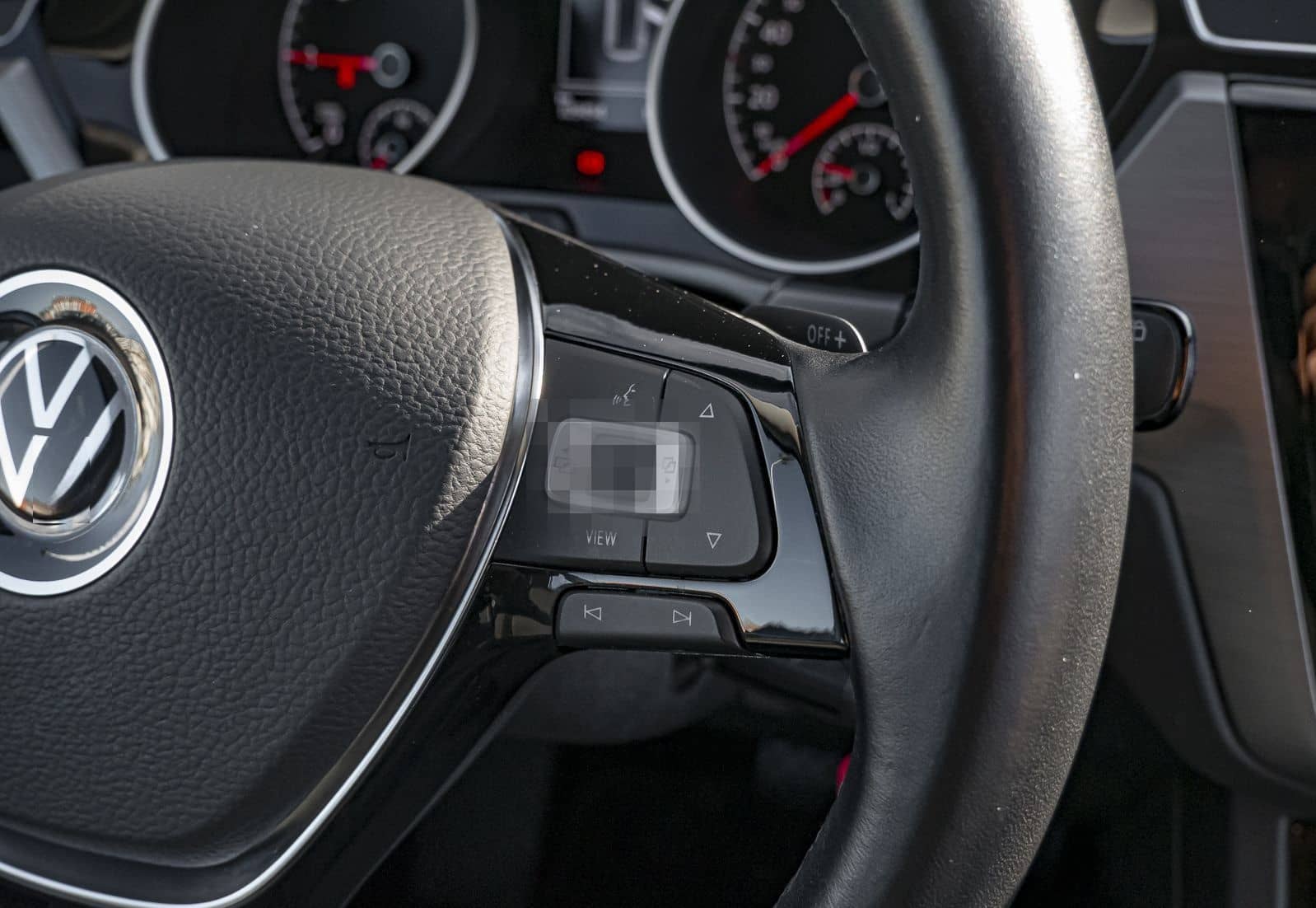 Volkswagen Touran 2.0 TDI AHK Navi ACC Bluetooth 16" DSG foto 18