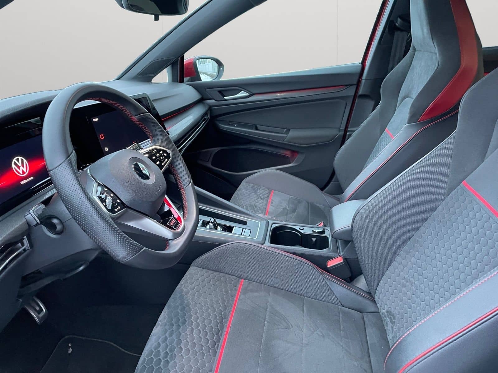 Volkswagen Golf VIII 2.0 TSI DSG GTI Clubsport foto 9