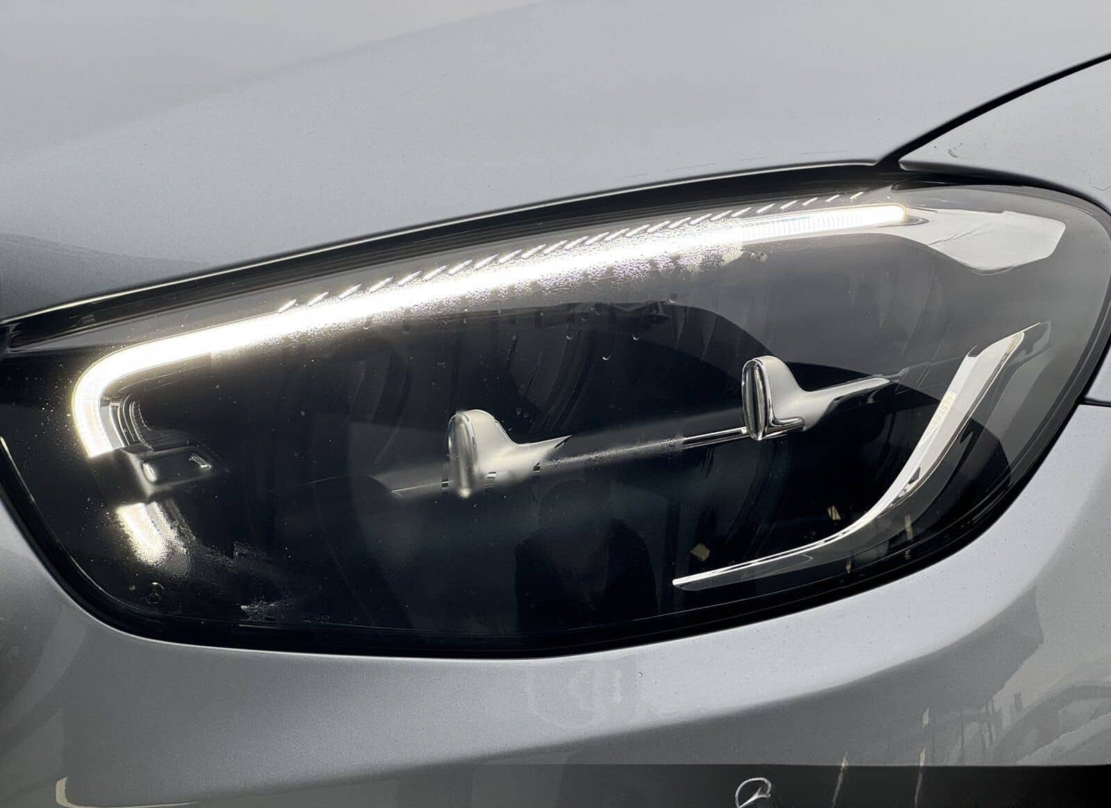 Mercedes-Benz E 220 d T-Modell AVANTGARDE+Navi+LEDAutom./Klima foto 6