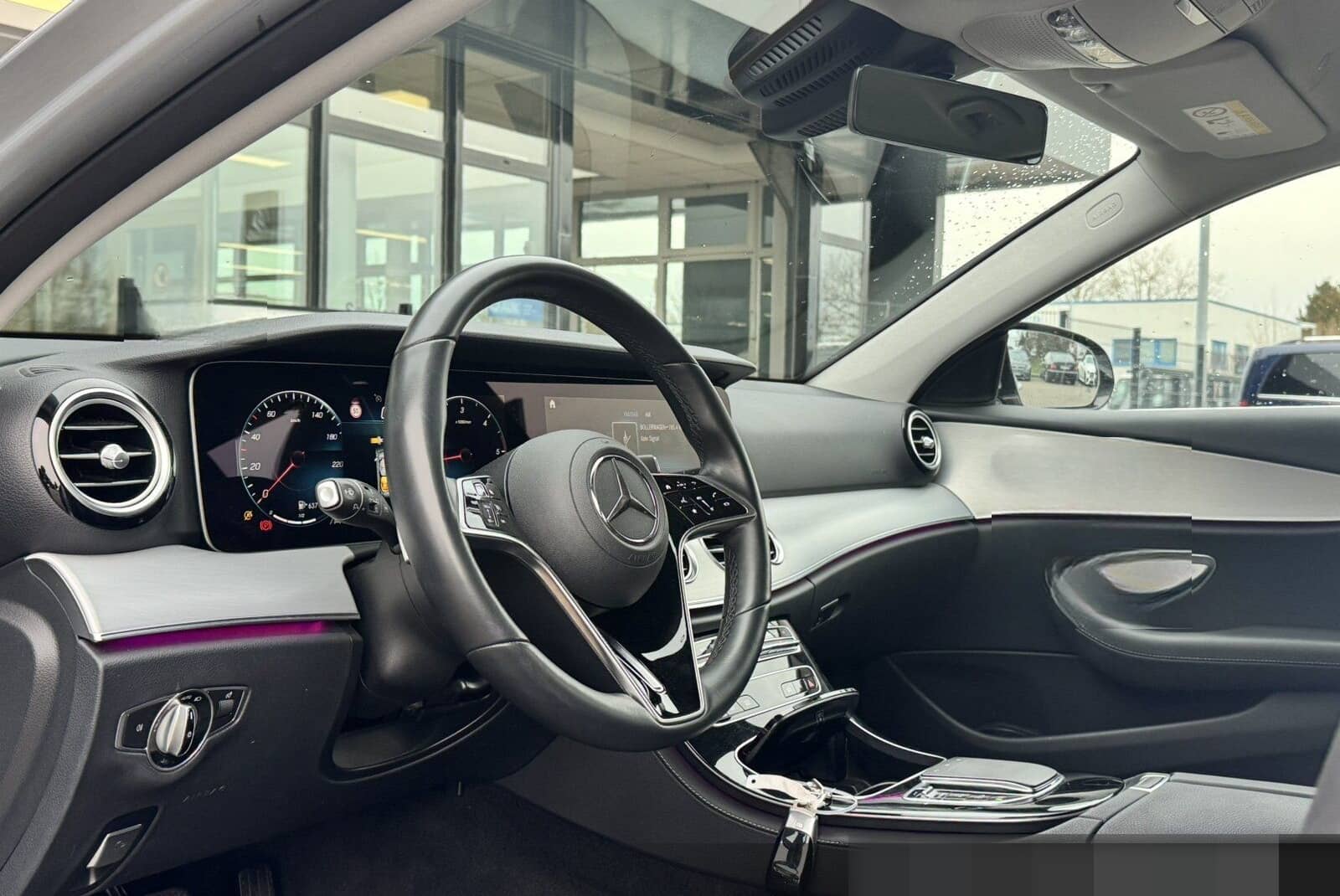 Mercedes-Benz E 220 d T-Modell AVANTGARDE+Navi+LEDAutom./Klima foto 8