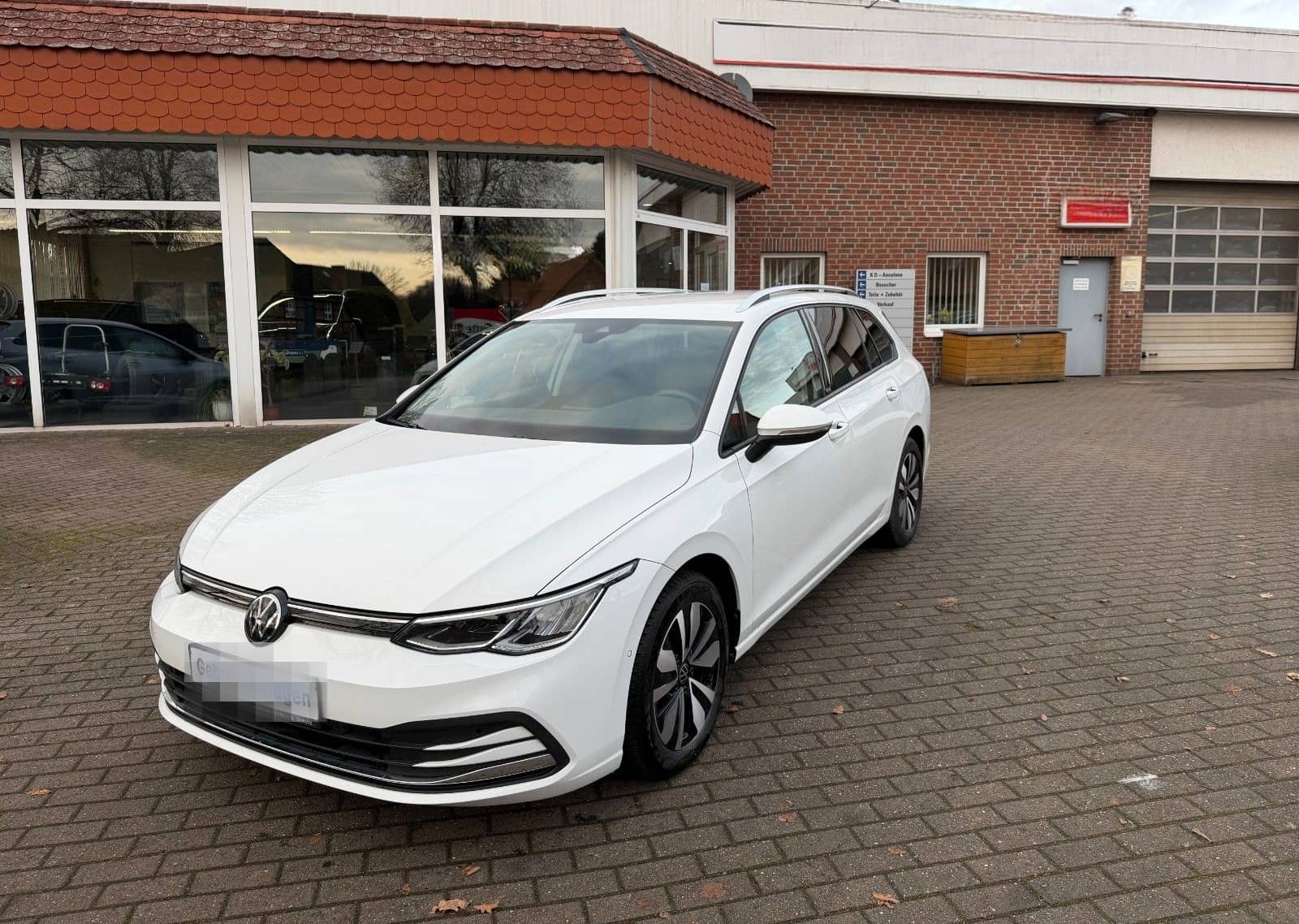 Volkswagen Golf VIII Variant Move ACC*LED*NAVI*IQ* foto 1