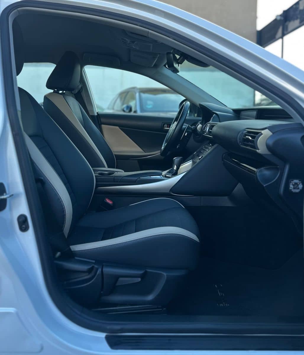 Lexus IS 300*LUXURY LINE*SHZ-LED-NAVI-KAM-ACC*KEYLESS* foto 13