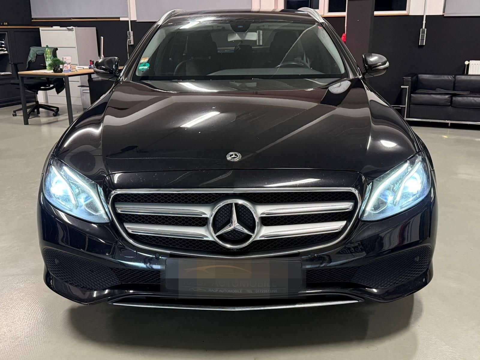 Mercedes-Benz E 220d Avantgarde AHK LED CAM NAVI foto 2