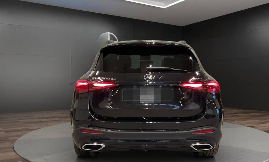 Mercedes-Benz GLC 300 de 4M EDITION AMG PANO DISTRONIC 360°AHK foto 5