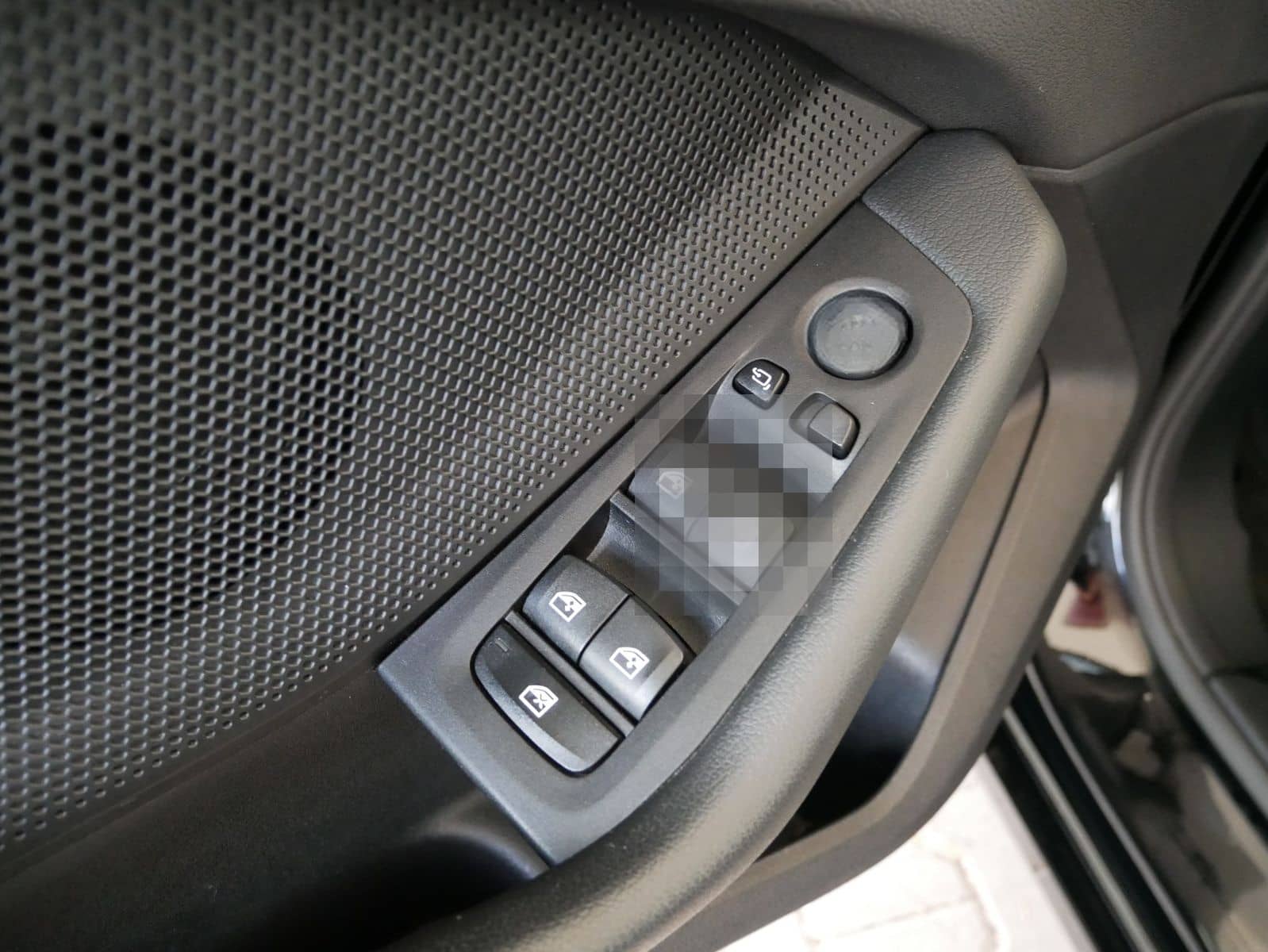 BMW 118d DAB LED NAVI SHZ Erstbesitz foto 9