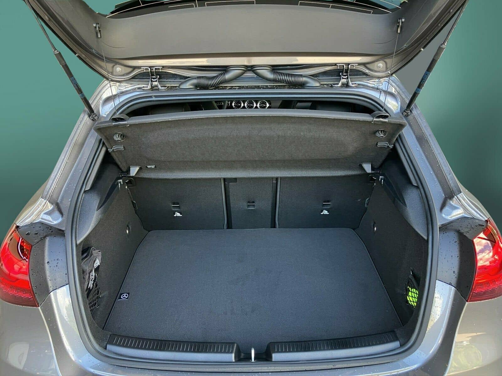 Mercedes-Benz A 200 AMG+DISTRO+MEMORY+STANDHZ+AHK+MLED+NIGHT foto 14