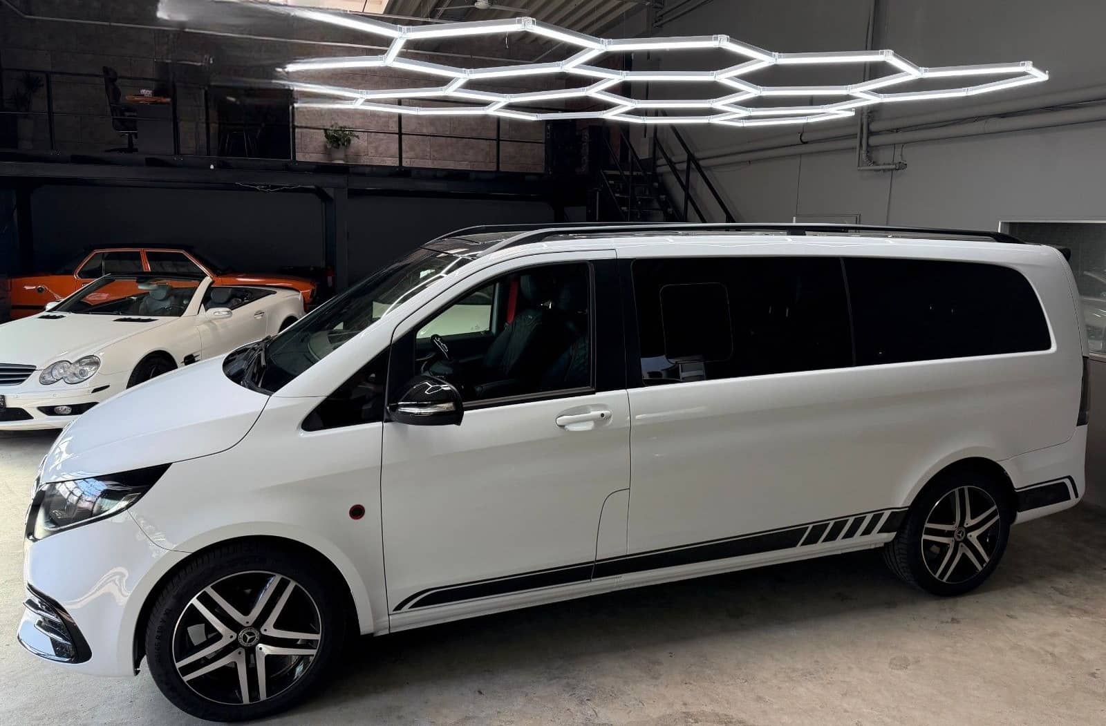 Mercedes-Benz Vito Extralang/AMG/LED/KAM/AHK/ALCANTARA/JBl foto 9