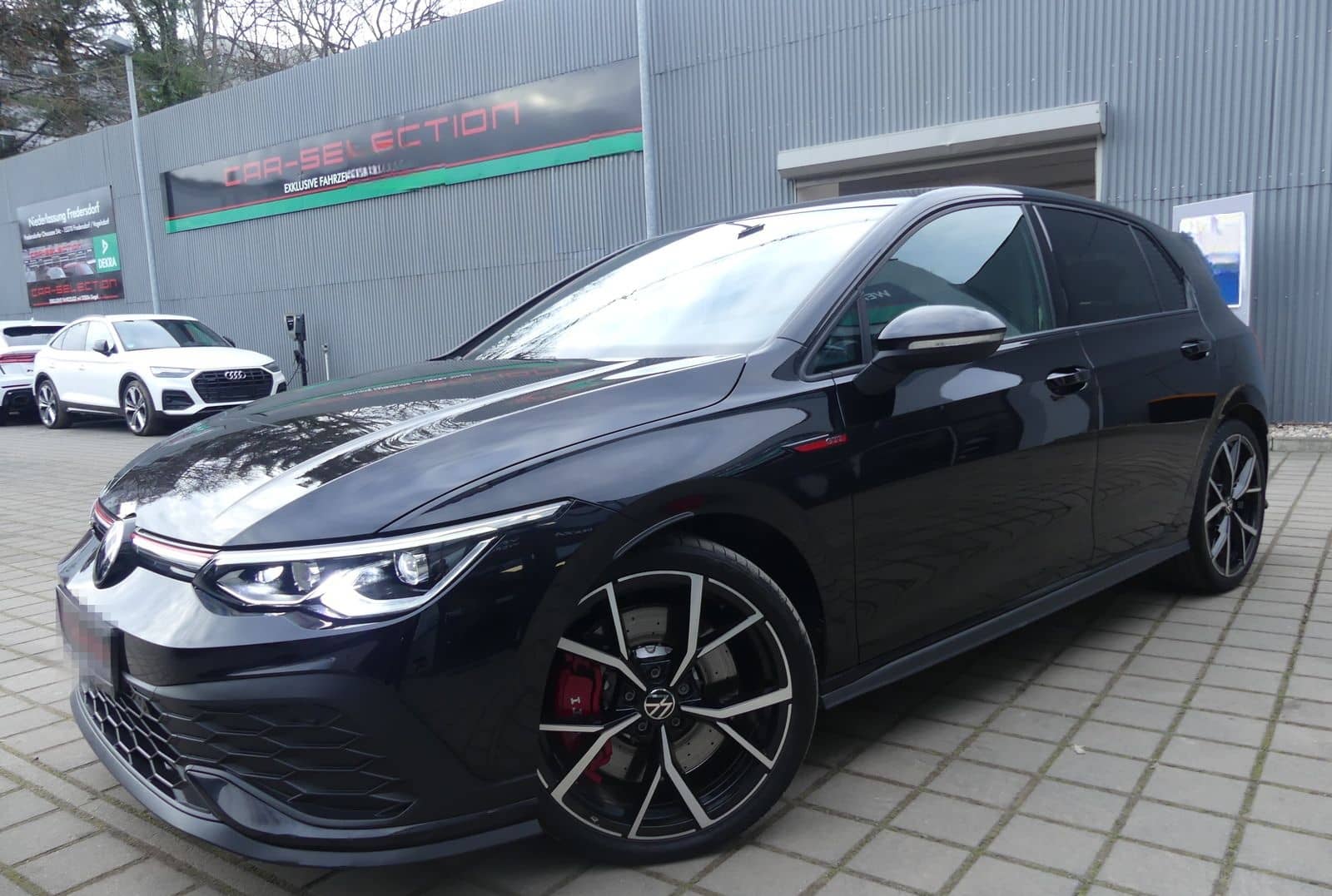 Volkswagen Golf VIII 2.0 TSI GTI Clubsport LEDER/NAVI/KAM/L foto 2