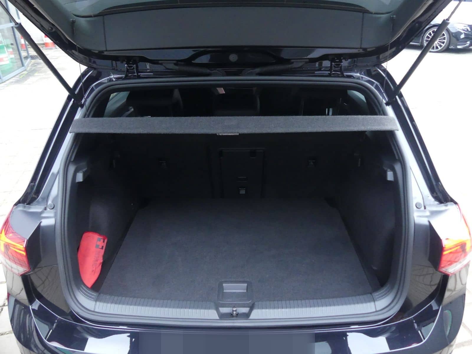 Volkswagen Golf VIII 2.0 TSI GTI Clubsport LEDER/NAVI/KAM/L foto 18