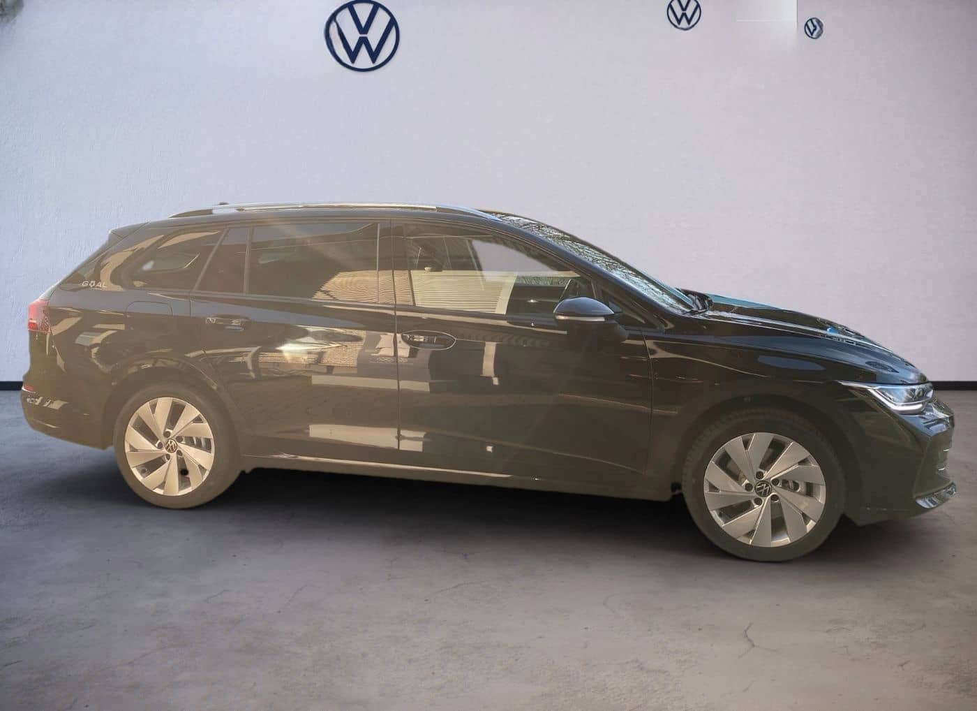 Volkswagen Golf Variant 2.0 TDI GOAL AHK NAVI LED ACC foto 9