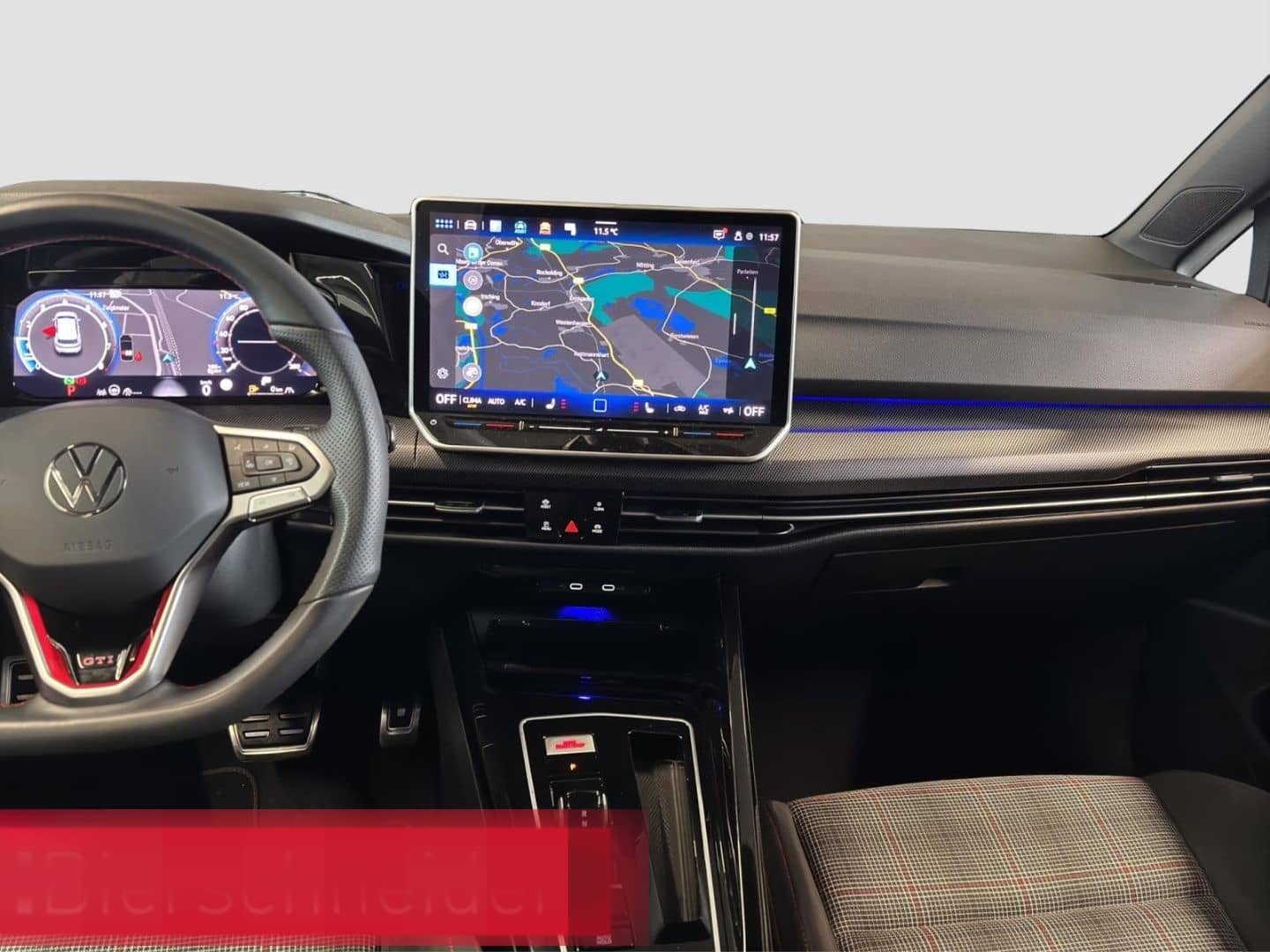 Volkswagen Golf GTI 8 2.0 TSI DSG BLACK-STYLE PANO IQ.LIGHT foto 21