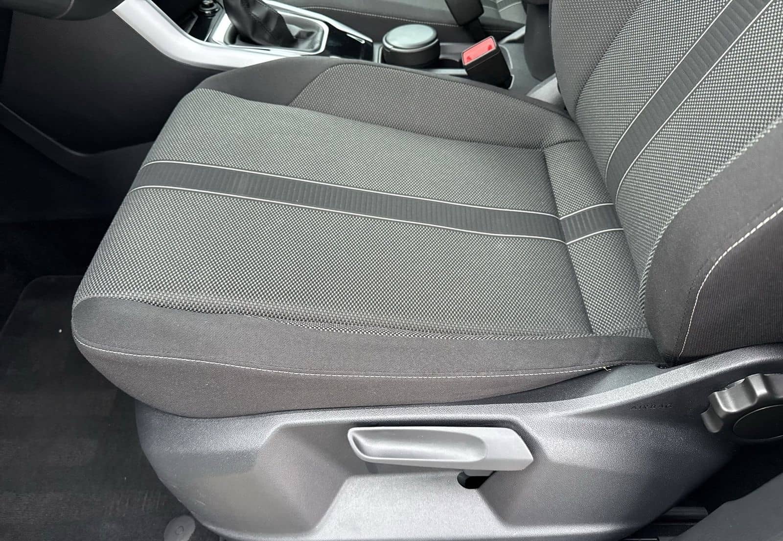 Volkswagen T-Roc Life TSI CarPlay/Virt/LED/Facelift/Navi foto 15