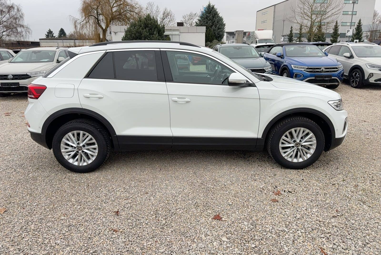Volkswagen T-Roc Life TSI CarPlay/Virt/LED/Facelift/Navi foto 8