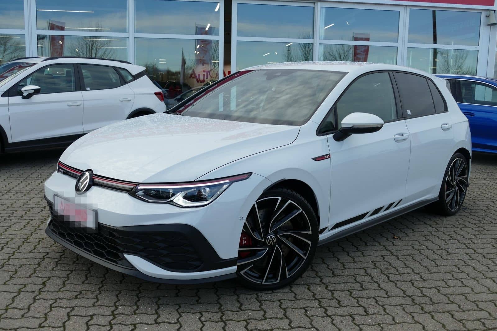 Volkswagen Golf VIII 2.0 GTI Clubsport DSG LED Navi ACC DAB foto 2