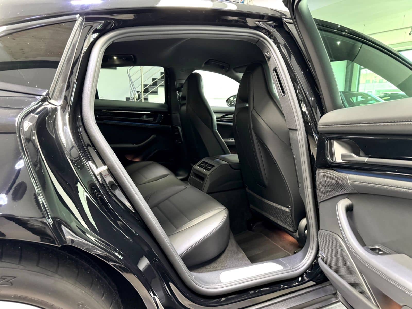 Porsche PANAMERA 4 PASM HEAD-UP 360°CAM BOSE MATRIX 19" foto 19