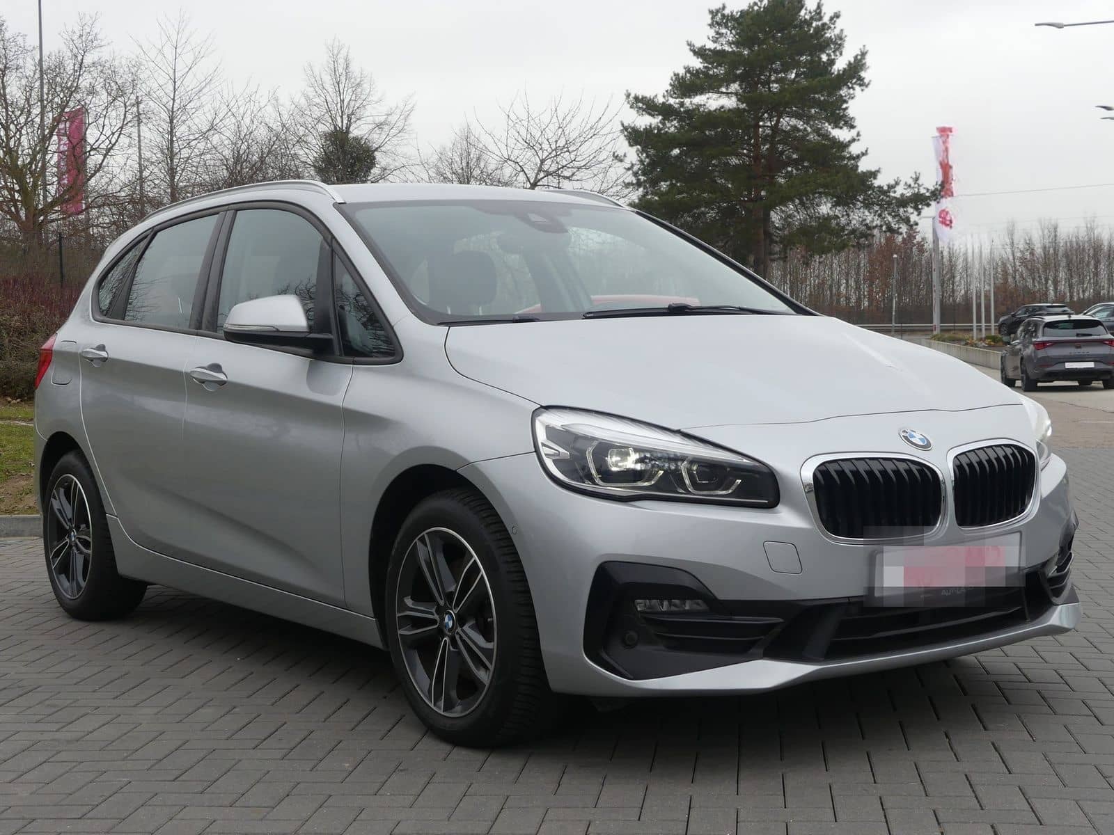 BMW 220 Active Tourer LED Navi Kamera Sitzheizung PD foto 6