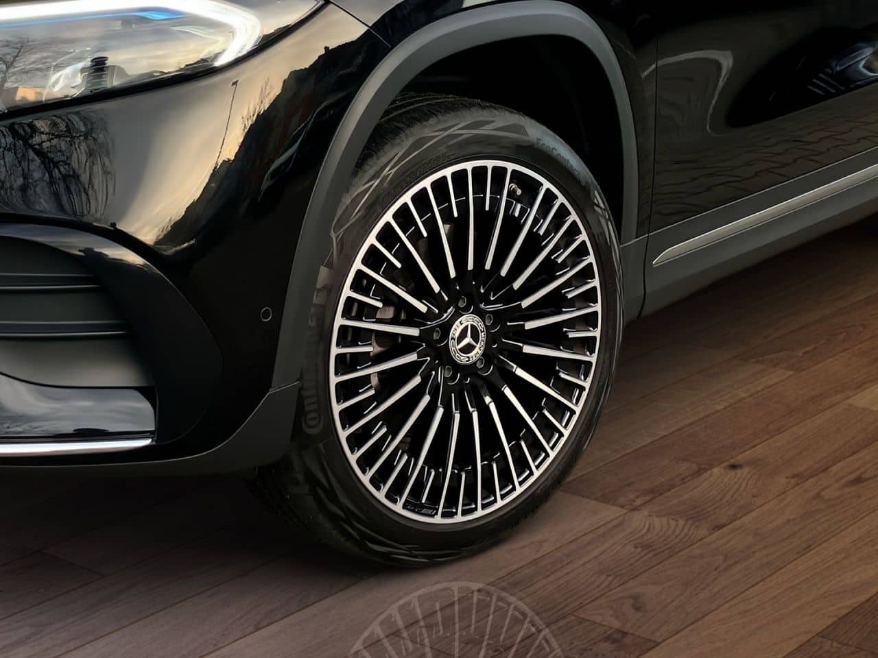 Mercedes-Benz EQA 350 4M AMG+AHK+PANO+360°+SITZKLIMA+KEYLESS+ foto 3