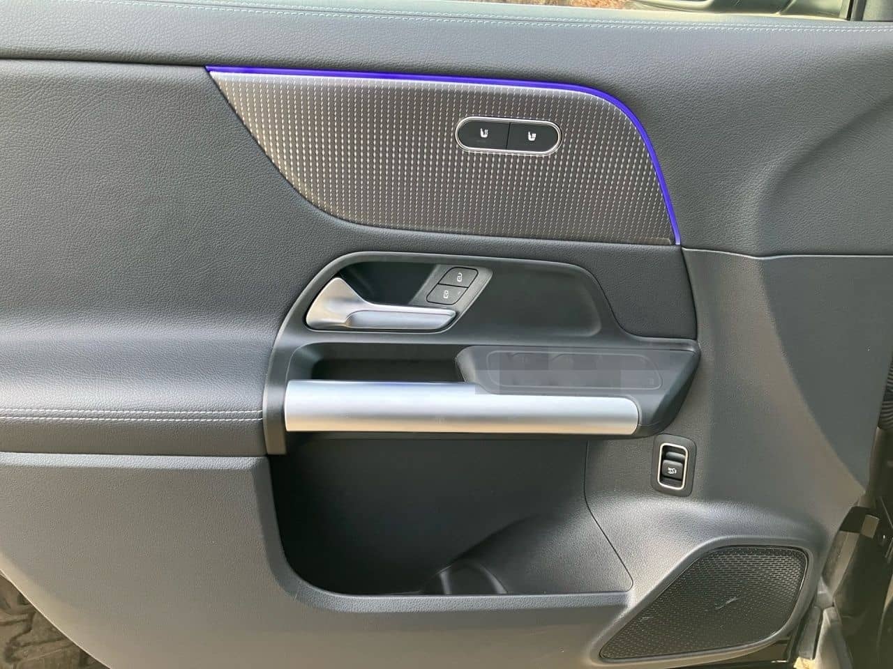 Mercedes-Benz EQA 350 4M AMG+AHK+PANO+360°+SITZKLIMA+KEYLESS+ foto 5