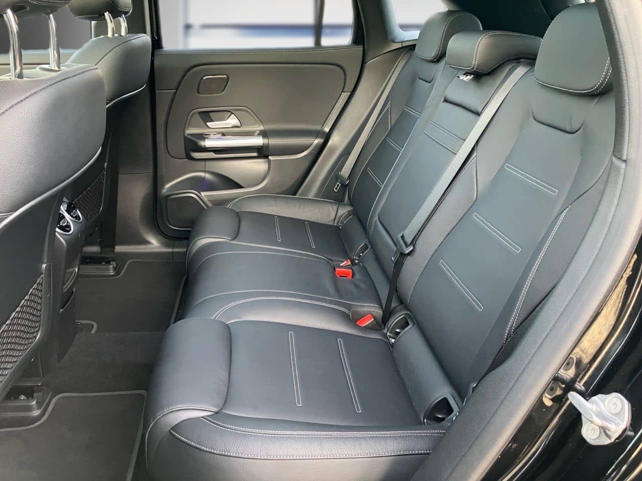 Mercedes-Benz EQA 350 4M AMG+AHK+PANO+360°+SITZKLIMA+KEYLESS+ foto 6