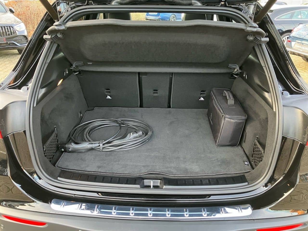 Mercedes-Benz EQA 350 4M AMG+AHK+PANO+360°+SITZKLIMA+KEYLESS+ foto 9