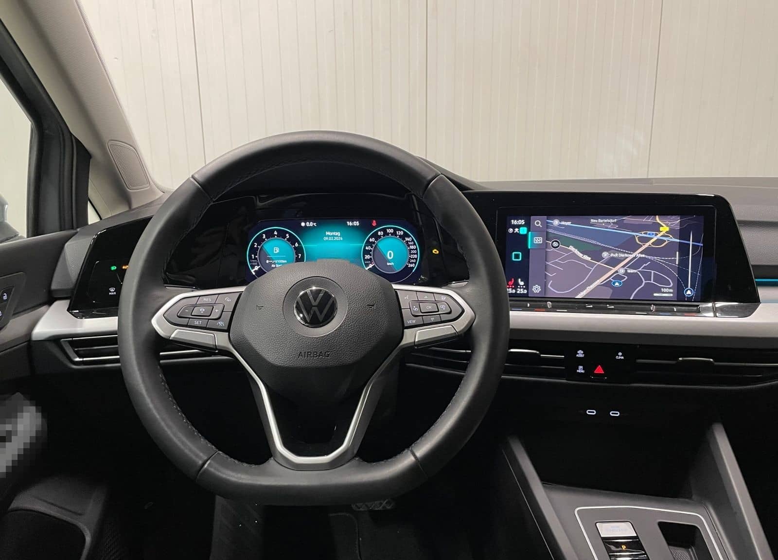 Volkswagen Golf VIII Life 1.0 eTSI DSG RFK NAVI ACC SHZ foto 11