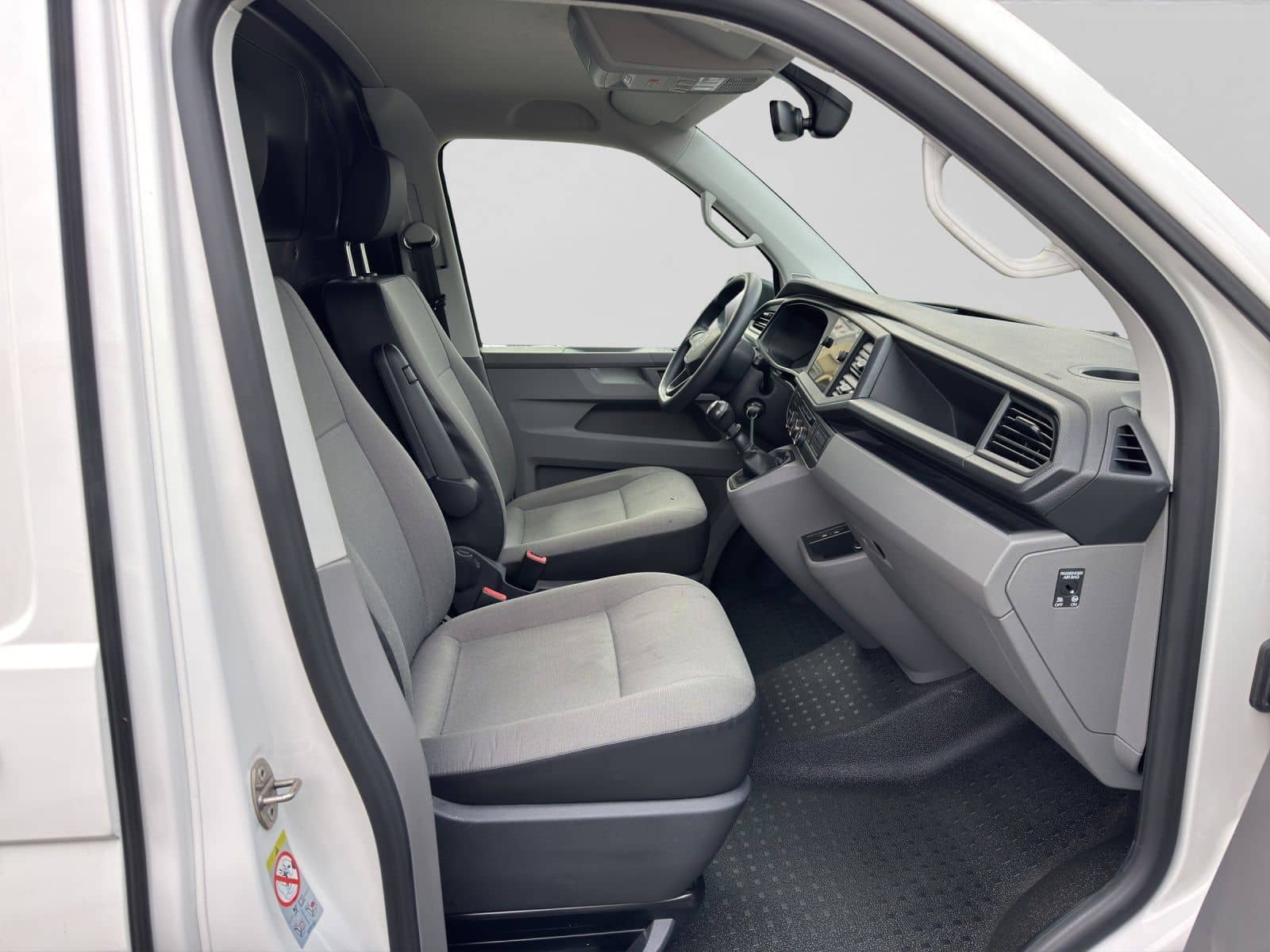 Volkswagen T6.1 Kasten LR LANG AHK LED NAVI KAMERA ALLWETTE foto 4