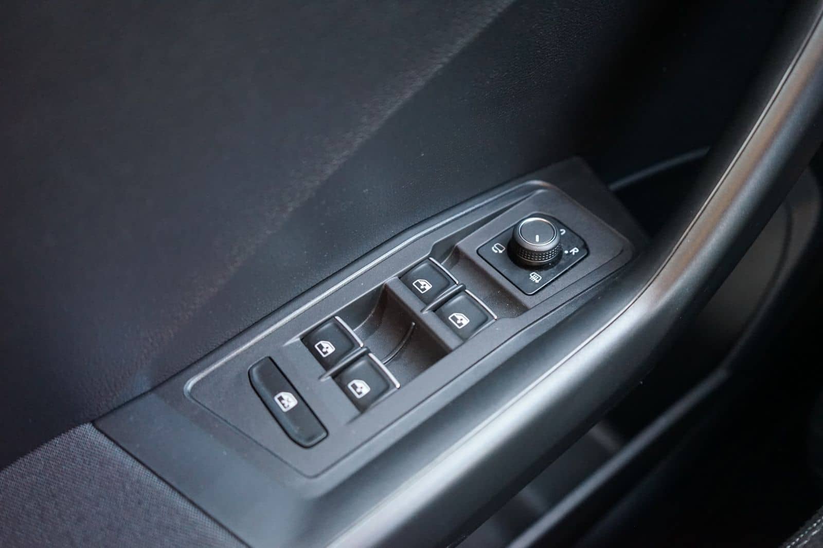 Volkswagen T-Roc 1.5 TSI IQ.DRIVE Sitzheizung Kamera PDC foto 22