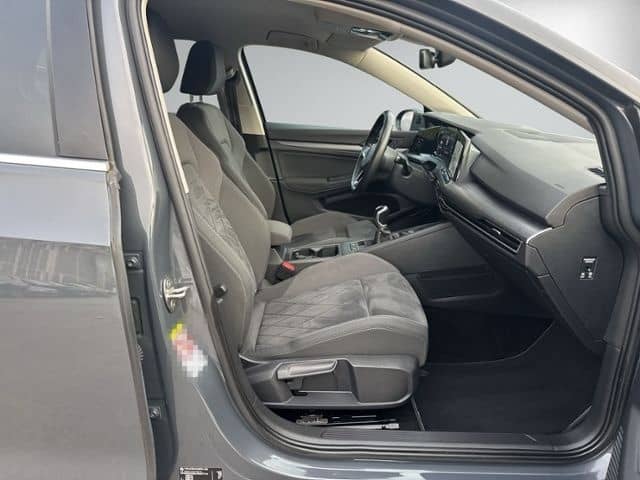 Volkswagen Golf VIII 1.5 TSI Style LED+NAVI+ACC+PARK-ASSIST foto 11