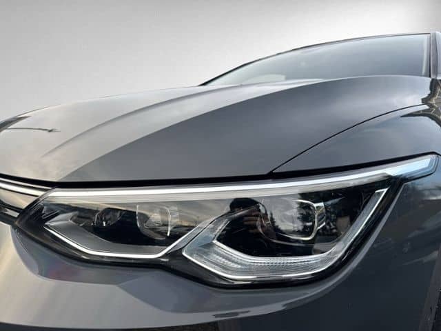 Volkswagen Golf VIII 1.5 TSI Style LED+NAVI+ACC+PARK-ASSIST foto 6