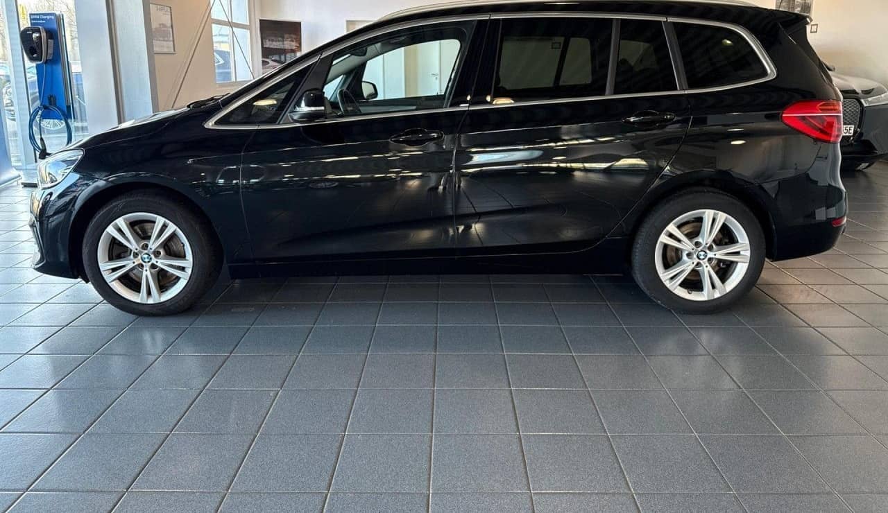 BMW 220d Gran Tourer Advantage Nav LED DrAs PaAs SHZ foto 9