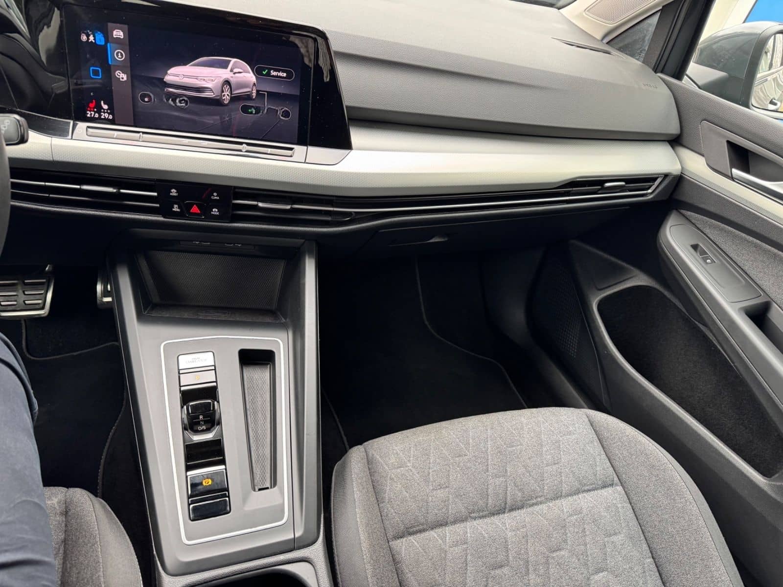 Volkswagen Golf VIII Lim MOVE*LED*KAMERA*StHz*NANI* foto 12