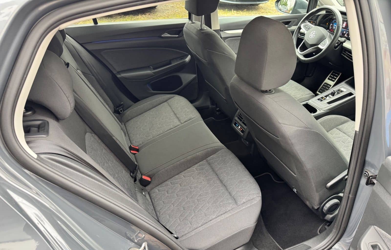 Volkswagen Golf VIII Lim MOVE*LED*KAMERA*StHz*NANI* foto 18