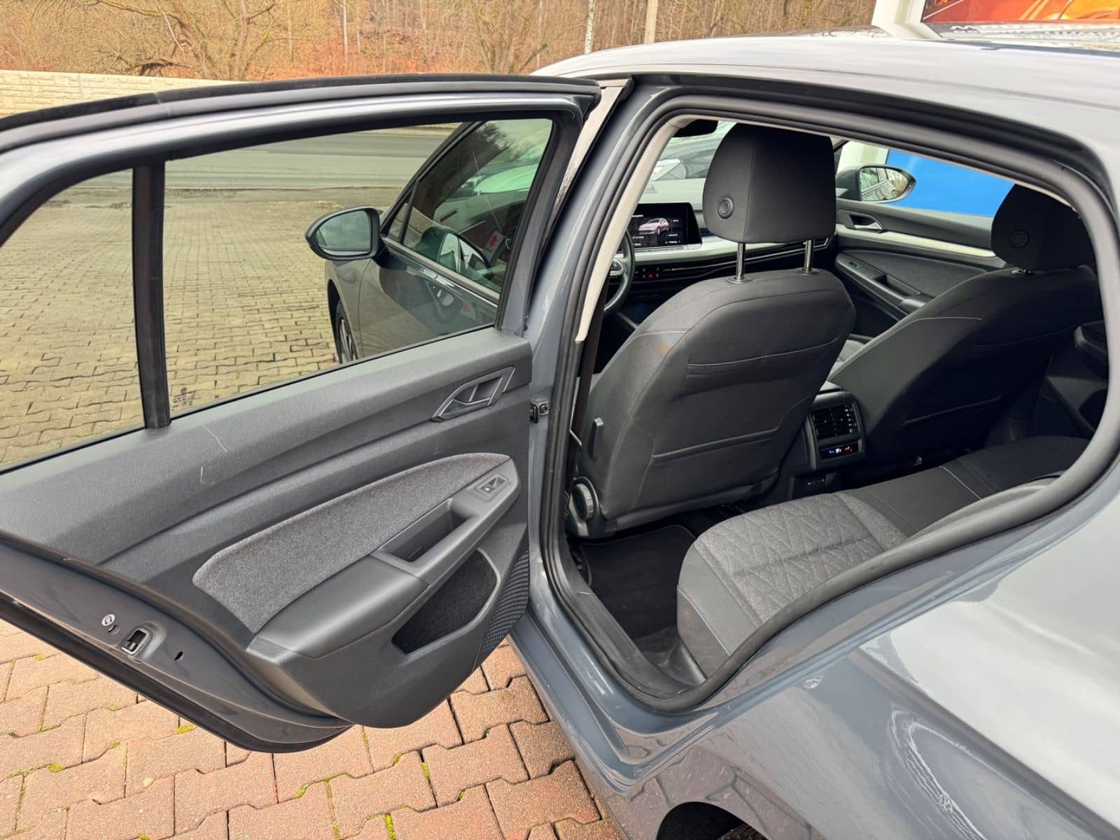 Volkswagen Golf VIII Lim MOVE*LED*KAMERA*StHz*NANI* foto 19