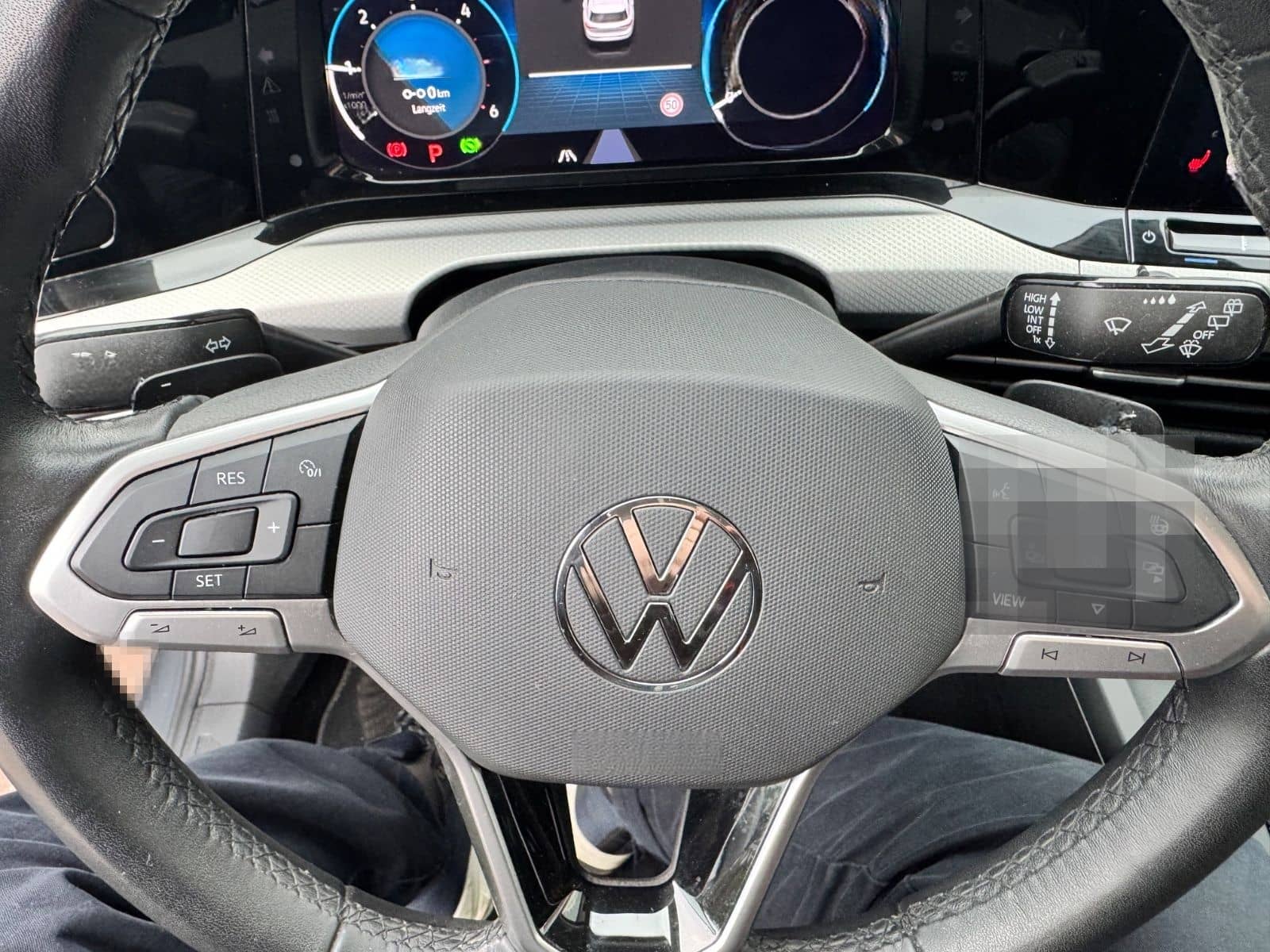 Volkswagen Golf VIII Lim MOVE*LED*KAMERA*StHz*NANI* foto 9