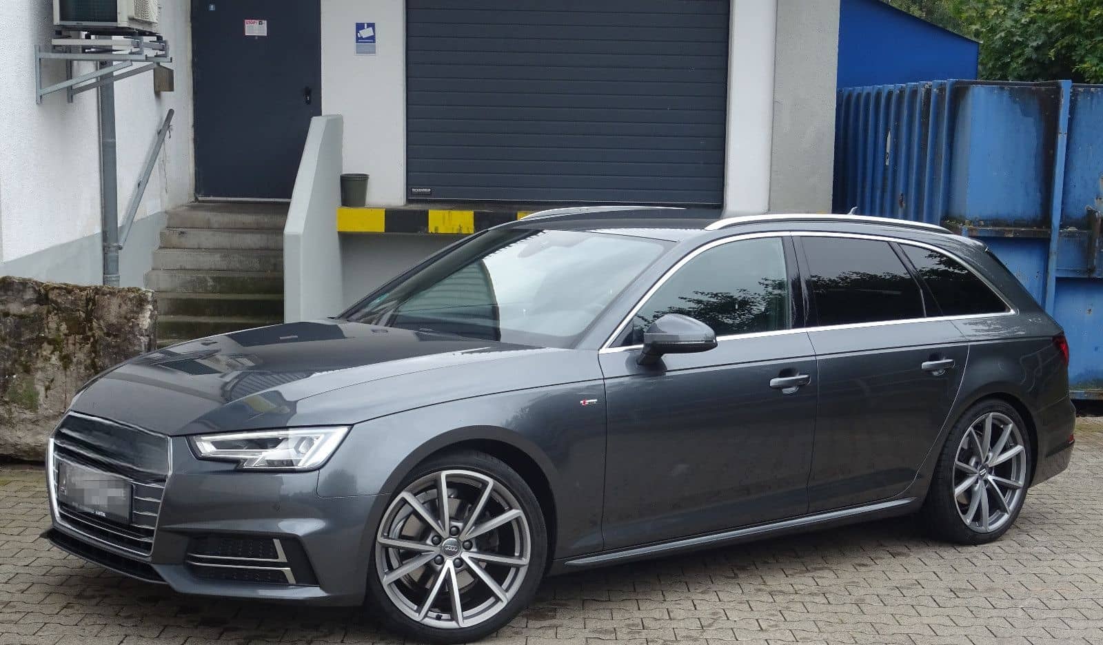 Audi A4 Avant S line sport Virtual/LED/19"LM/3xSLine foto 1
