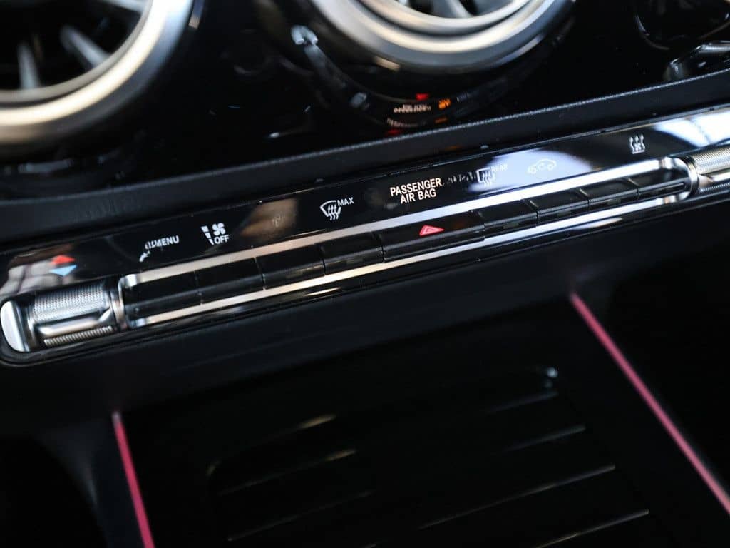 Mercedes-Benz EQA 300 4M AMG Sport Advanced LED Navi Kamera Sp foto 17