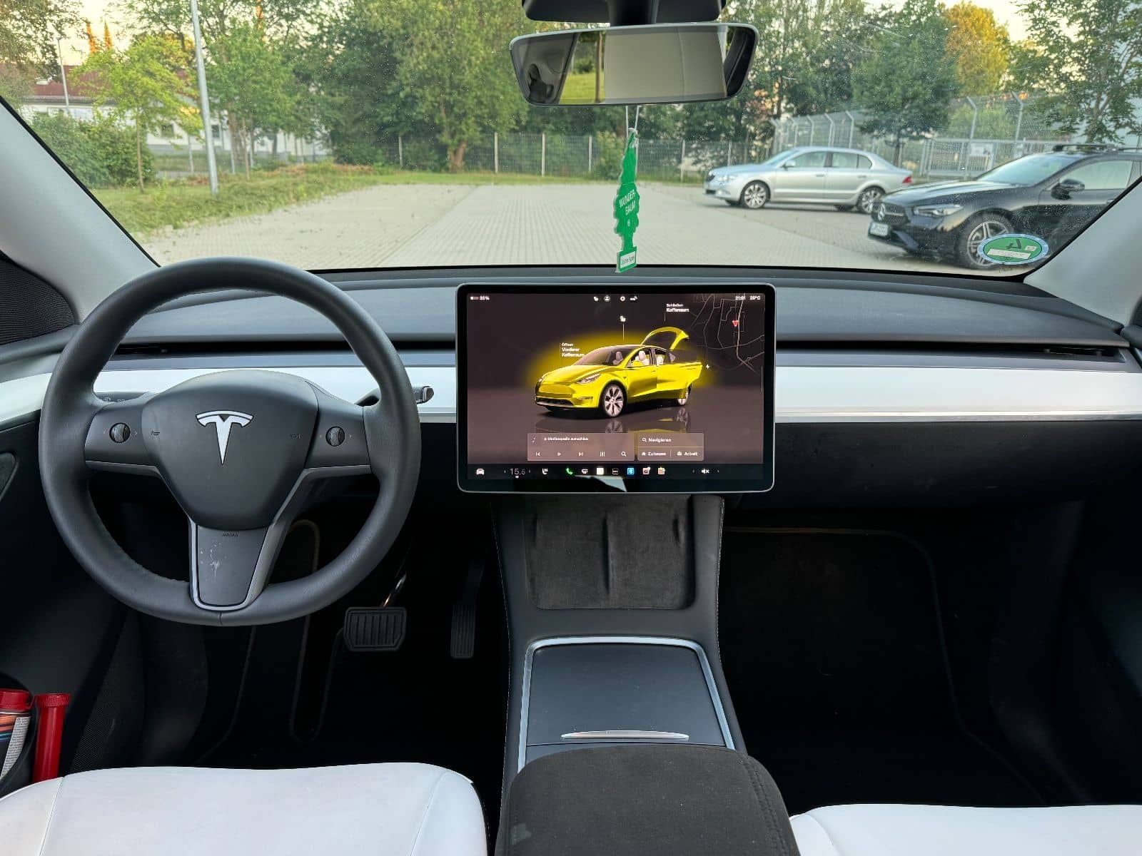 Tesla Model Y Long Range Dual Motor AWD foto 15
