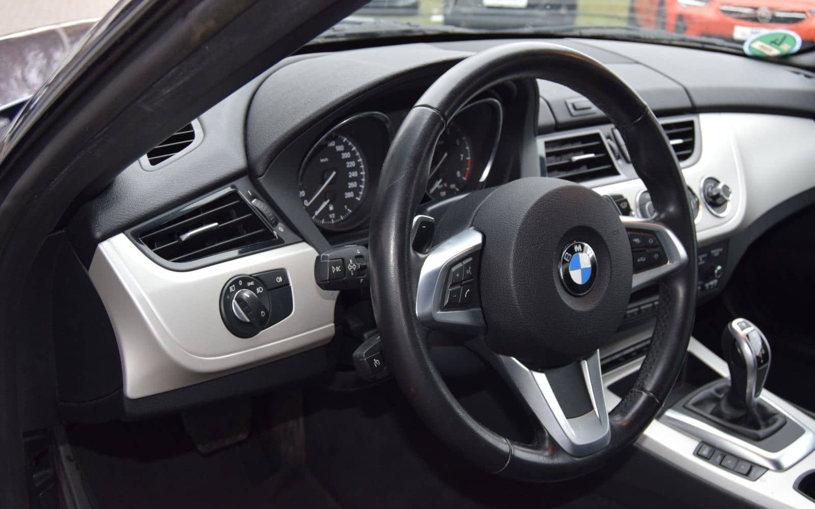 BMW Z4!AUTOMATIK!Leder,Xenon,Sitzh,Parks,V&H,, foto 10