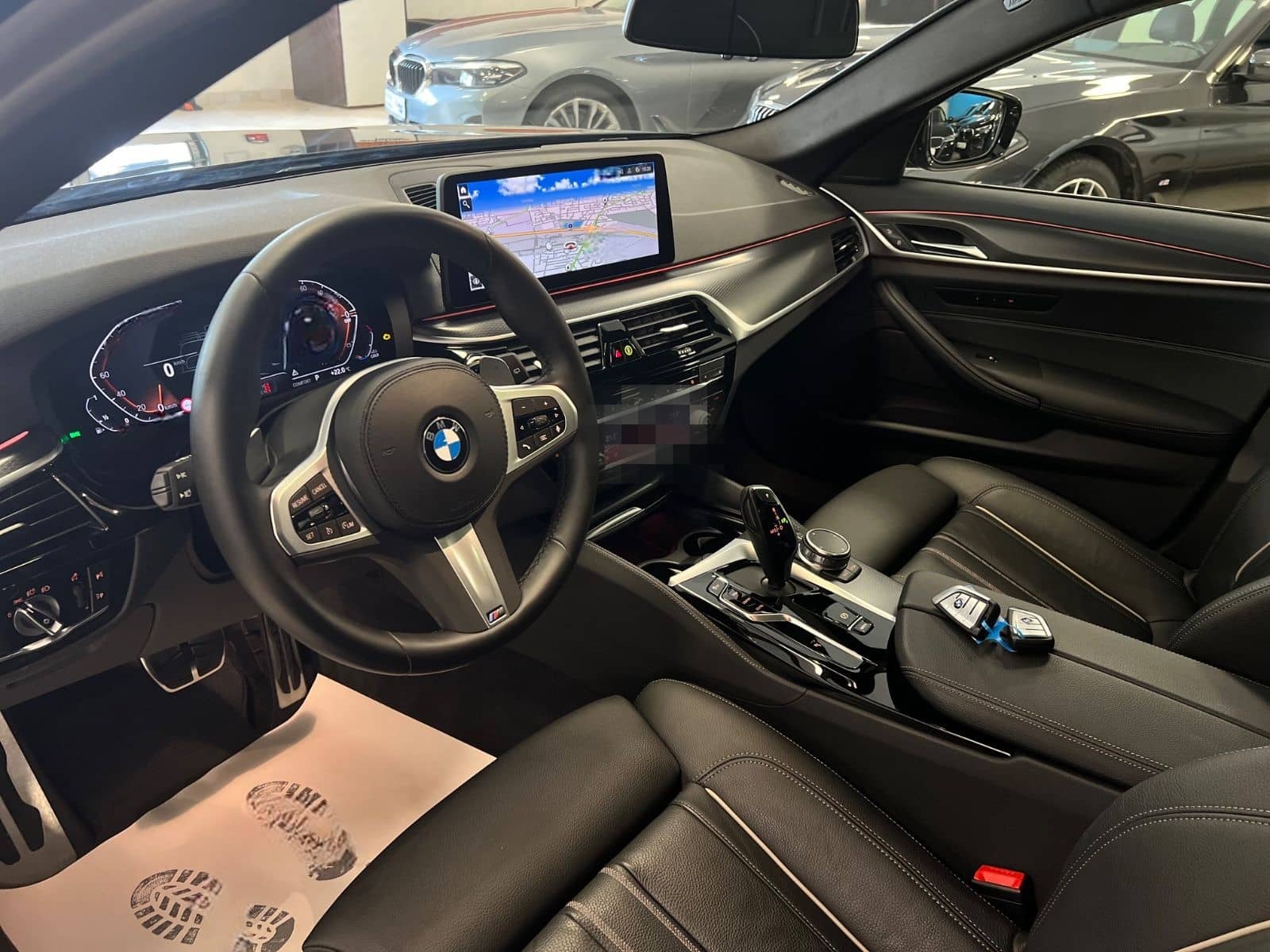 BMW 530i/Aut/LCPProf/Panor/KomfStz/P&DrivAs/M-Sport foto 14