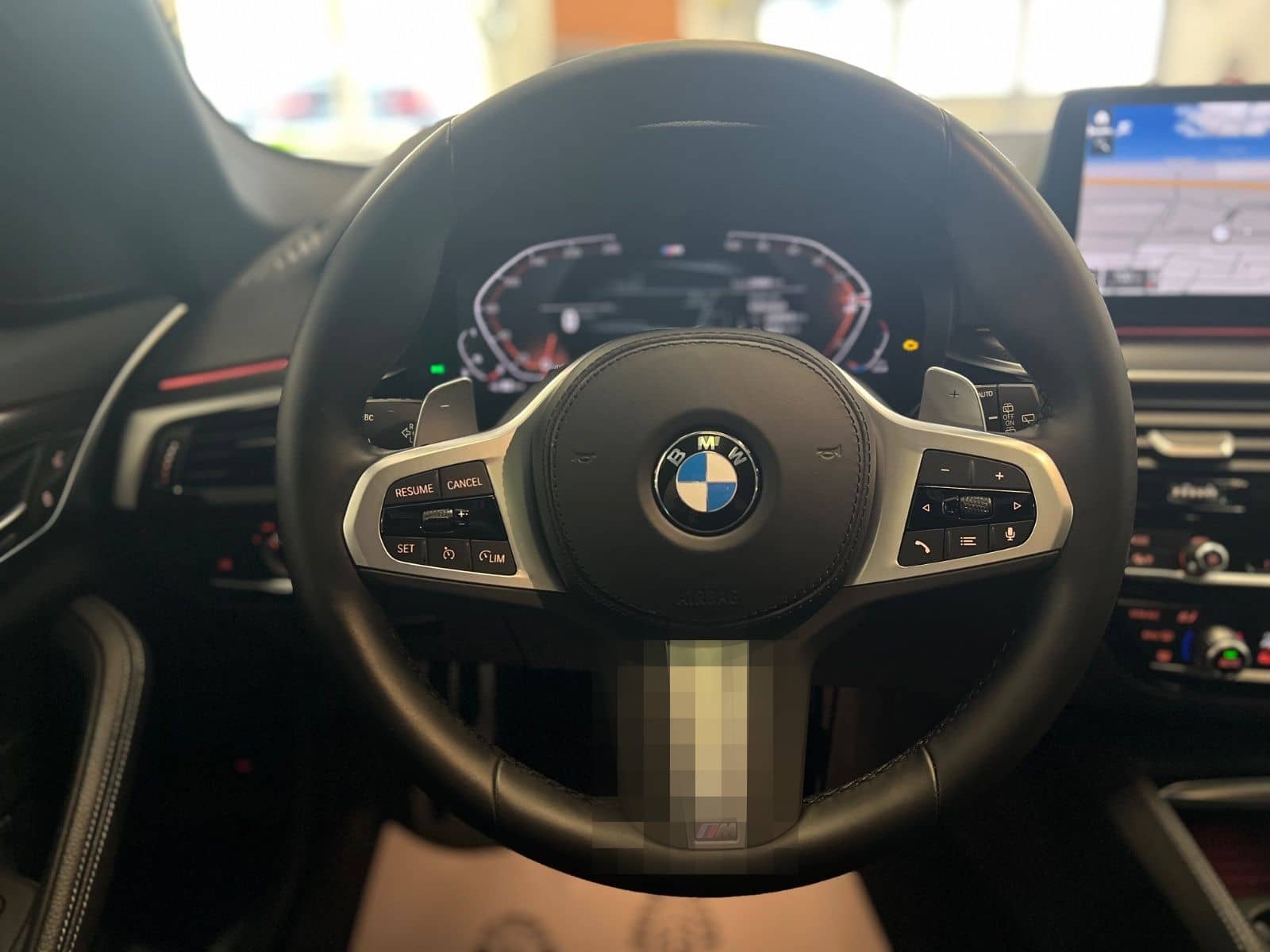 BMW 530i/Aut/LCPProf/Panor/KomfStz/P&DrivAs/M-Sport foto 16