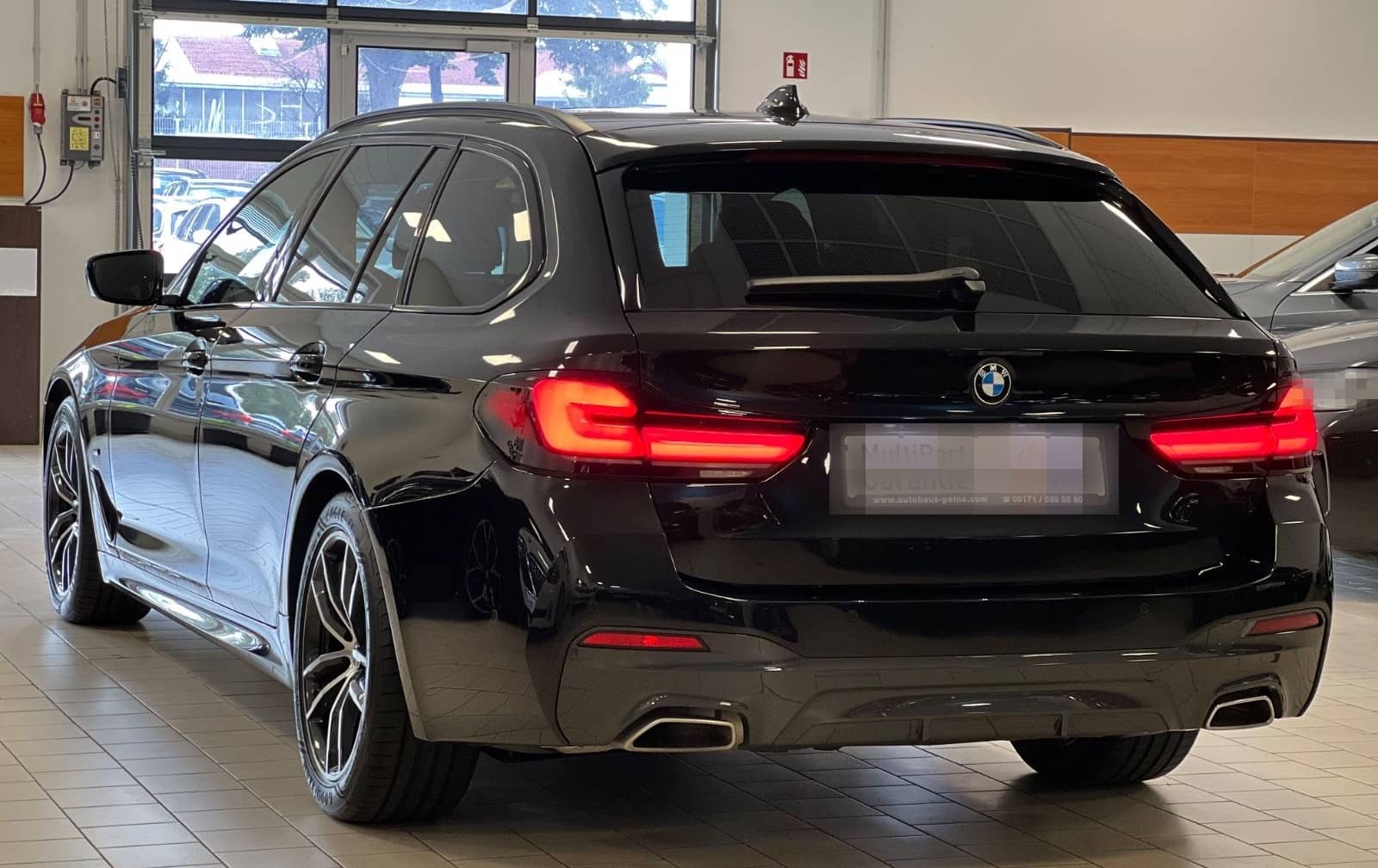 BMW 530i/Aut/LCPProf/Panor/KomfStz/P&DrivAs/M-Sport foto 3
