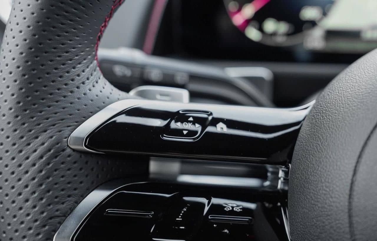 Mercedes-Benz GLB 180 AMG Night Navi Distronic AHK Kamera foto 20