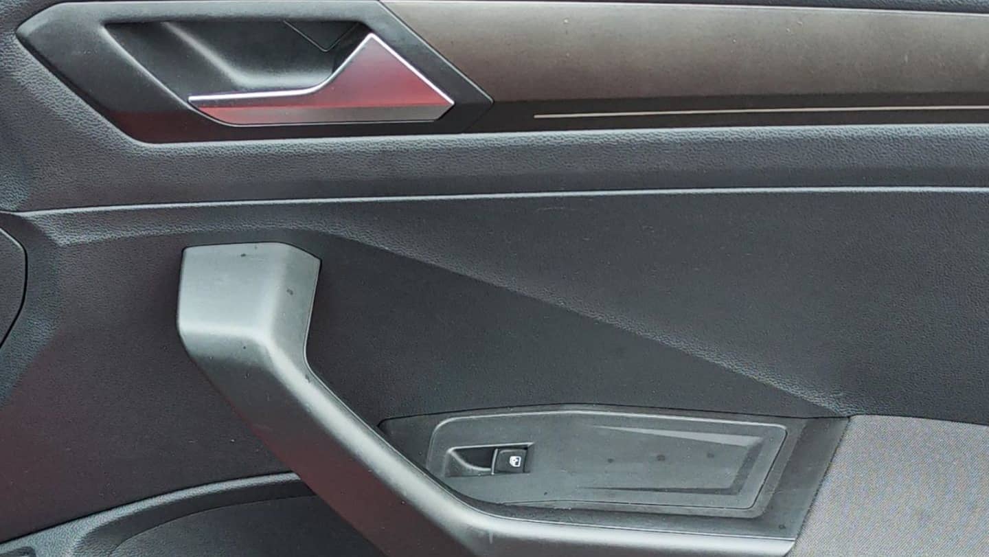 Volkswagen T-Roc Style Standheizung, Pano, Navi, RFK, ACC foto 8