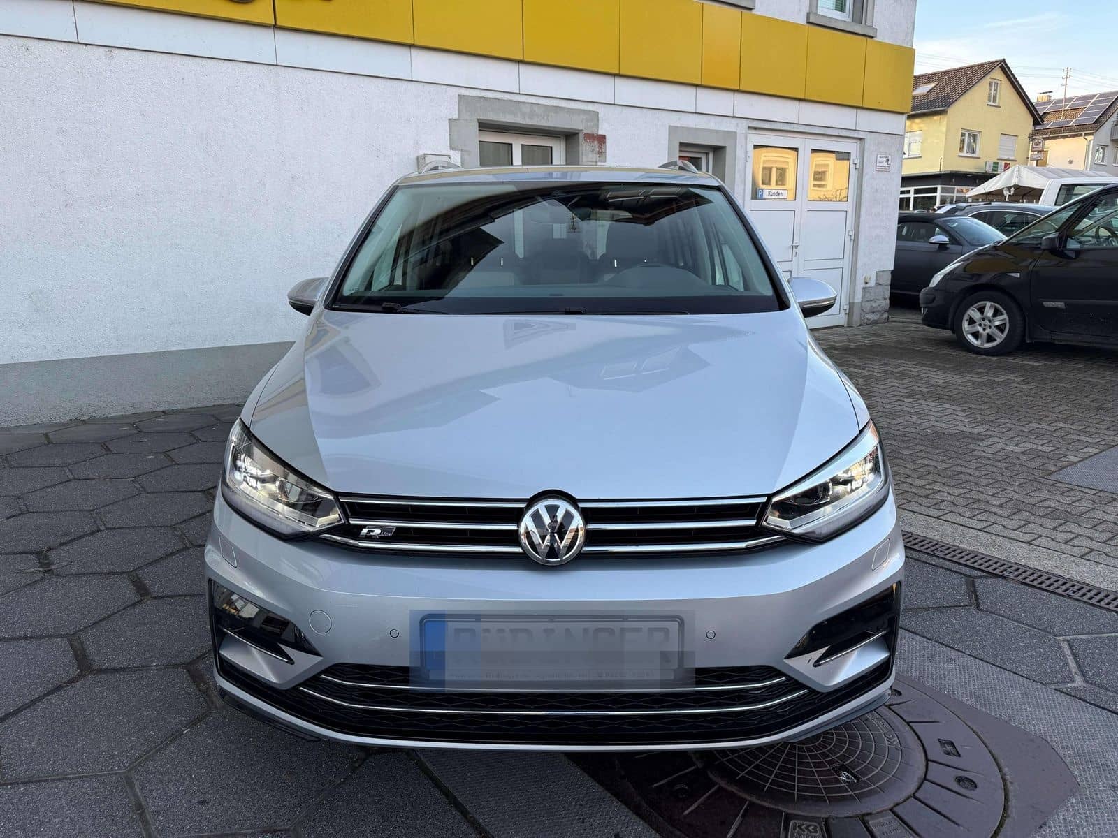 Volkswagen Touran Highline *R-LINE* LED NAVI PDC SITZHZG AL foto 6