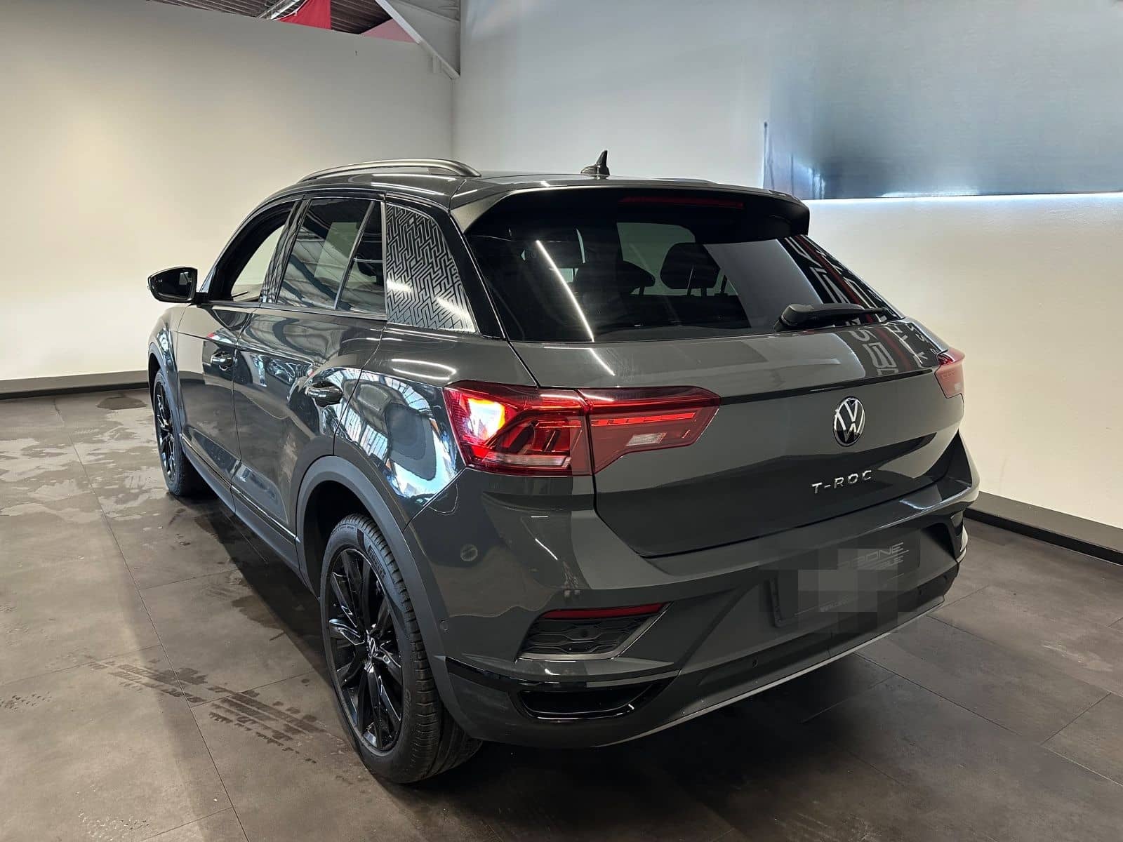 Volkswagen T-Roc 2.0 TDI DSG **R-Sport Paket** foto 2