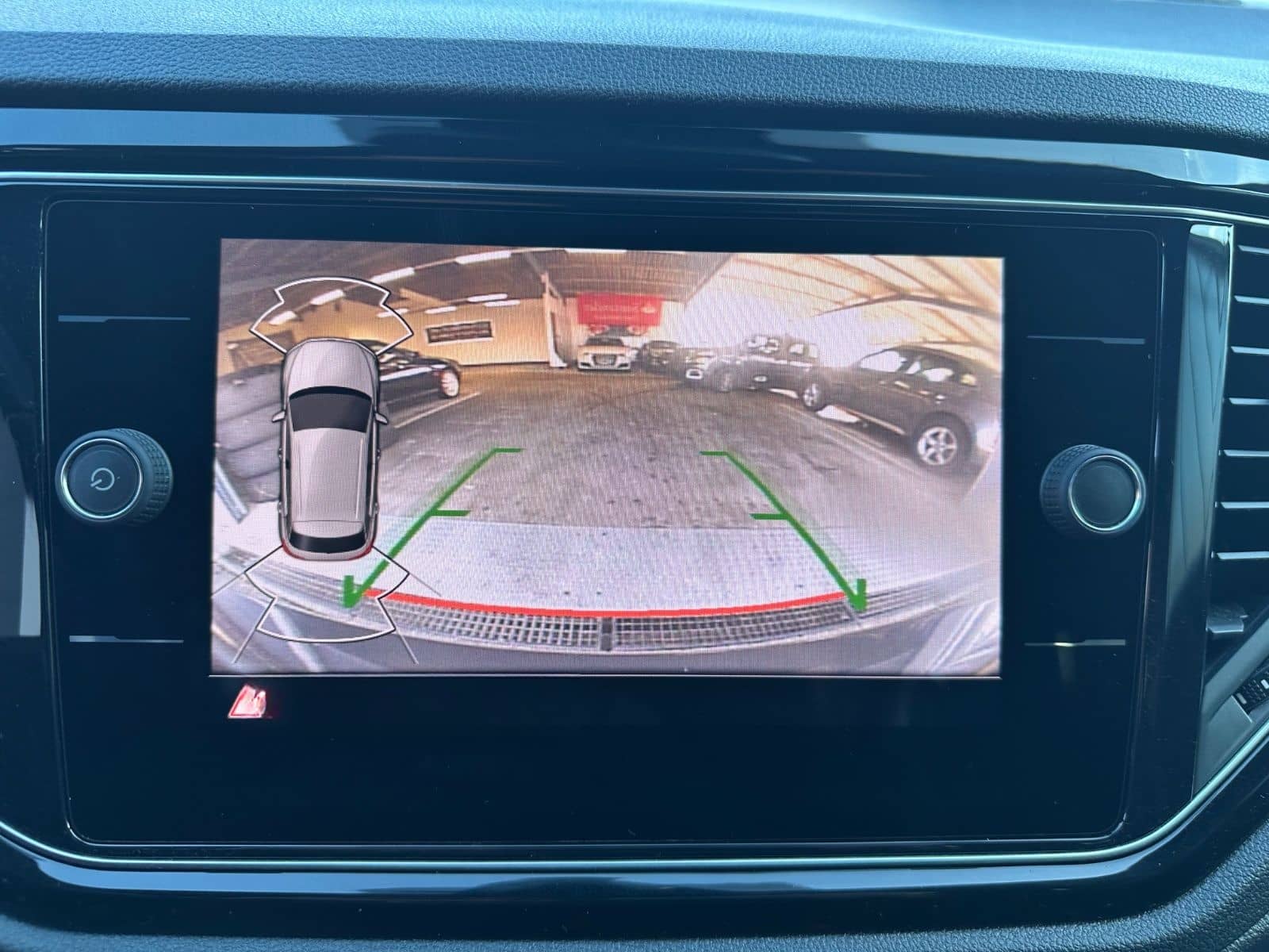 Volkswagen T-Roc 2.0 TDI DSG **R-Sport Paket** foto 14