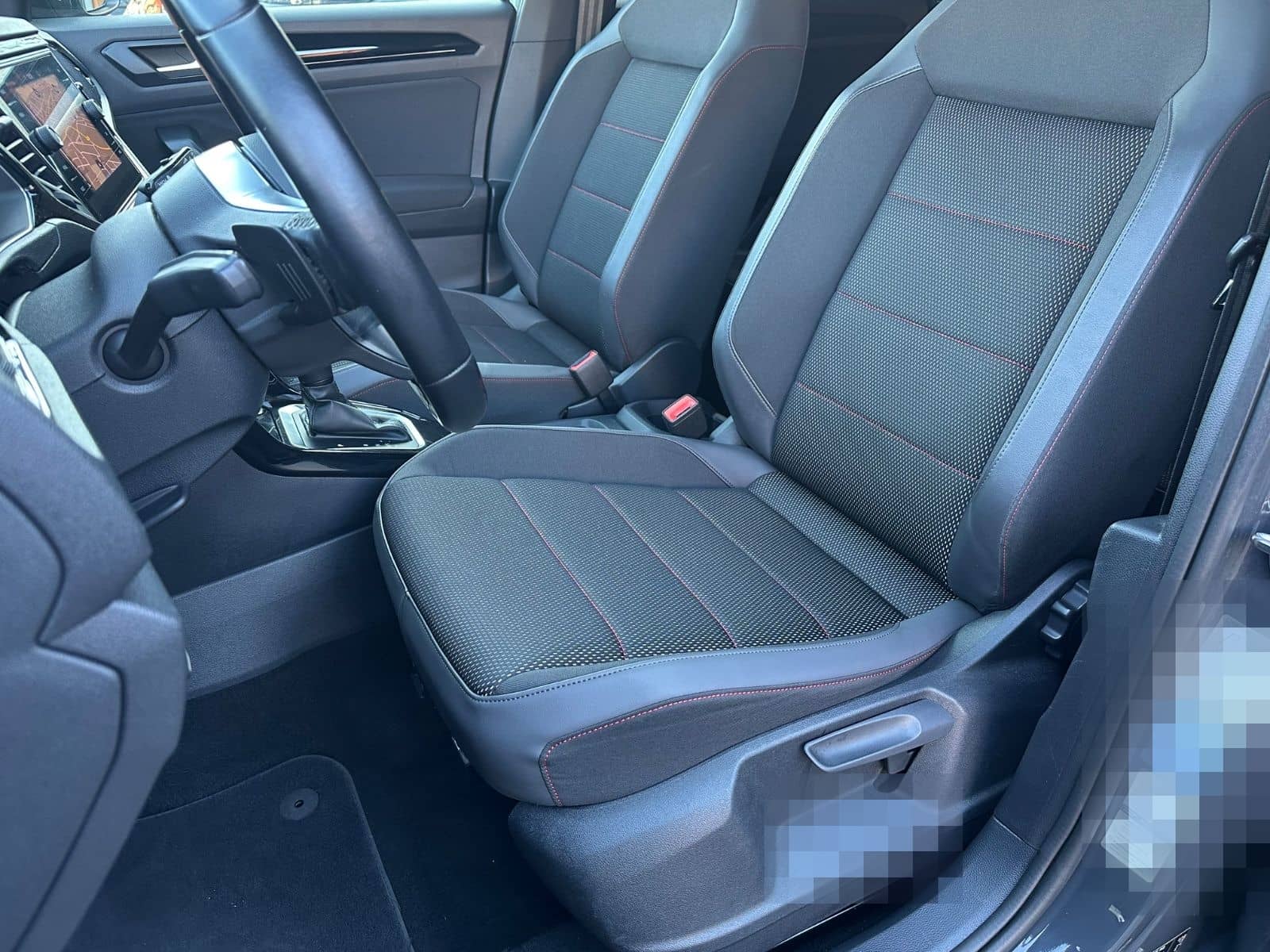 Volkswagen T-Roc 2.0 TDI DSG **R-Sport Paket** foto 7