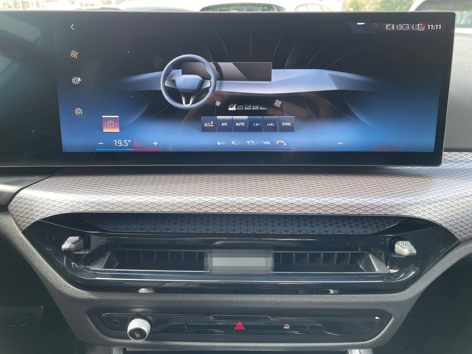 BMW 320i Touring M Sport HUD DA LC Prof. LED PA+ foto 12