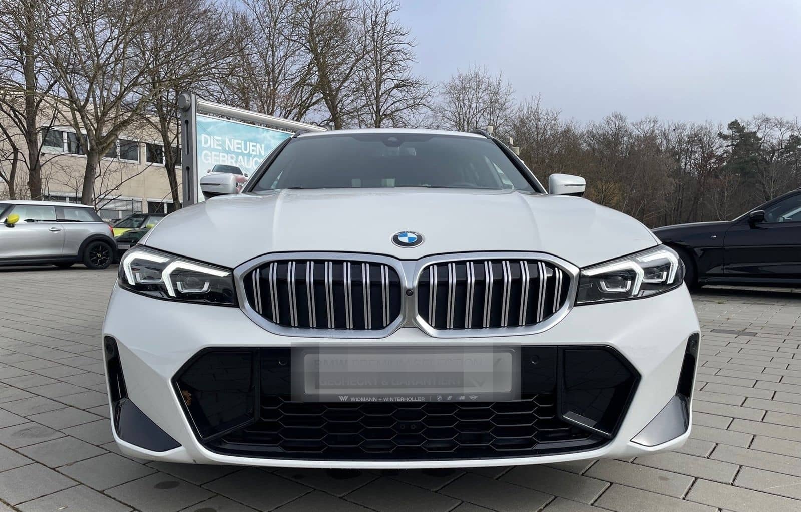 BMW 320i Touring M Sport HUD DA LC Prof. LED PA+ foto 17