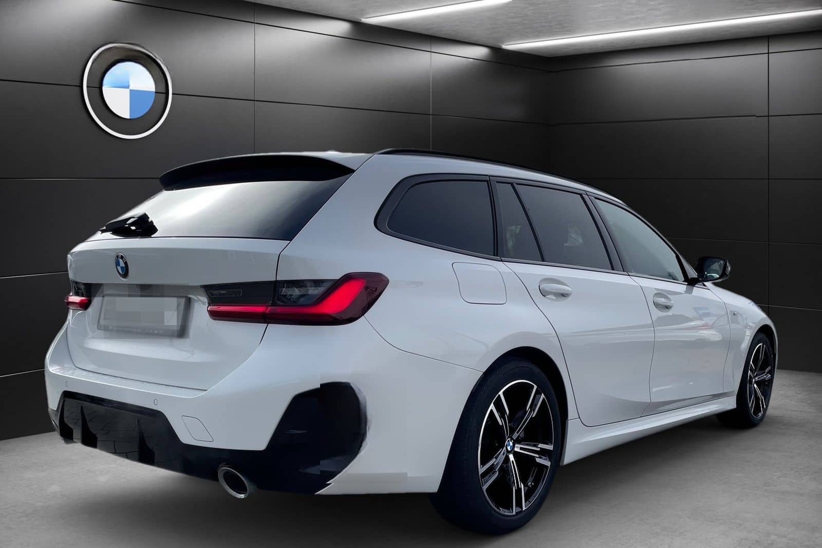 BMW 320i Touring M Sport HUD DA LC Prof. LED PA+ foto 5